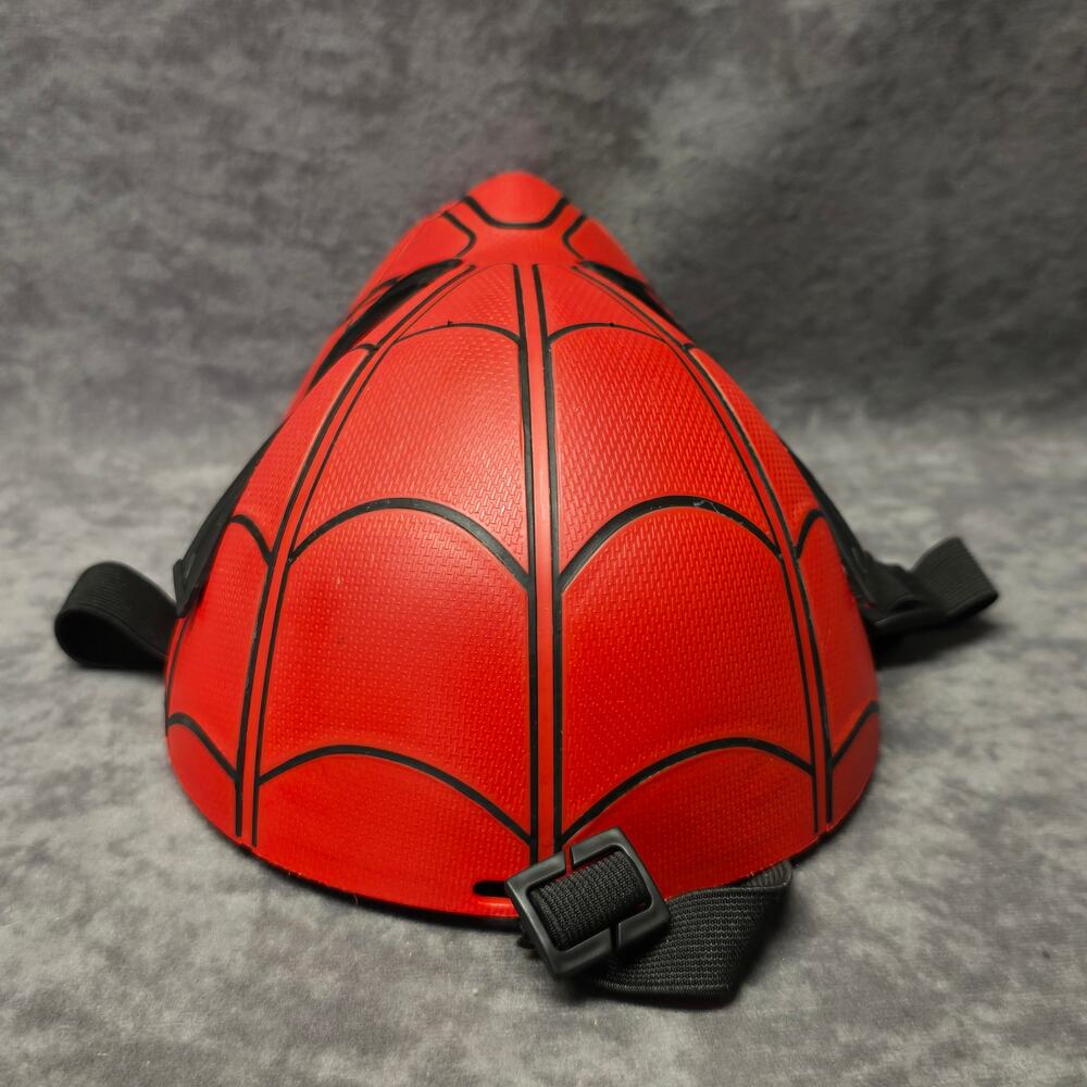 Hasbro Marvel Spiderman Homecoming Spider Moving Brows Mask & Cape Halloween Set - Picture 15 of 16